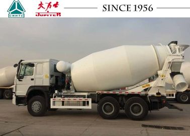 Modern Structure HOWO Concrete Mixer Truck 10 CBM 400 L Fuel Tank With Motor